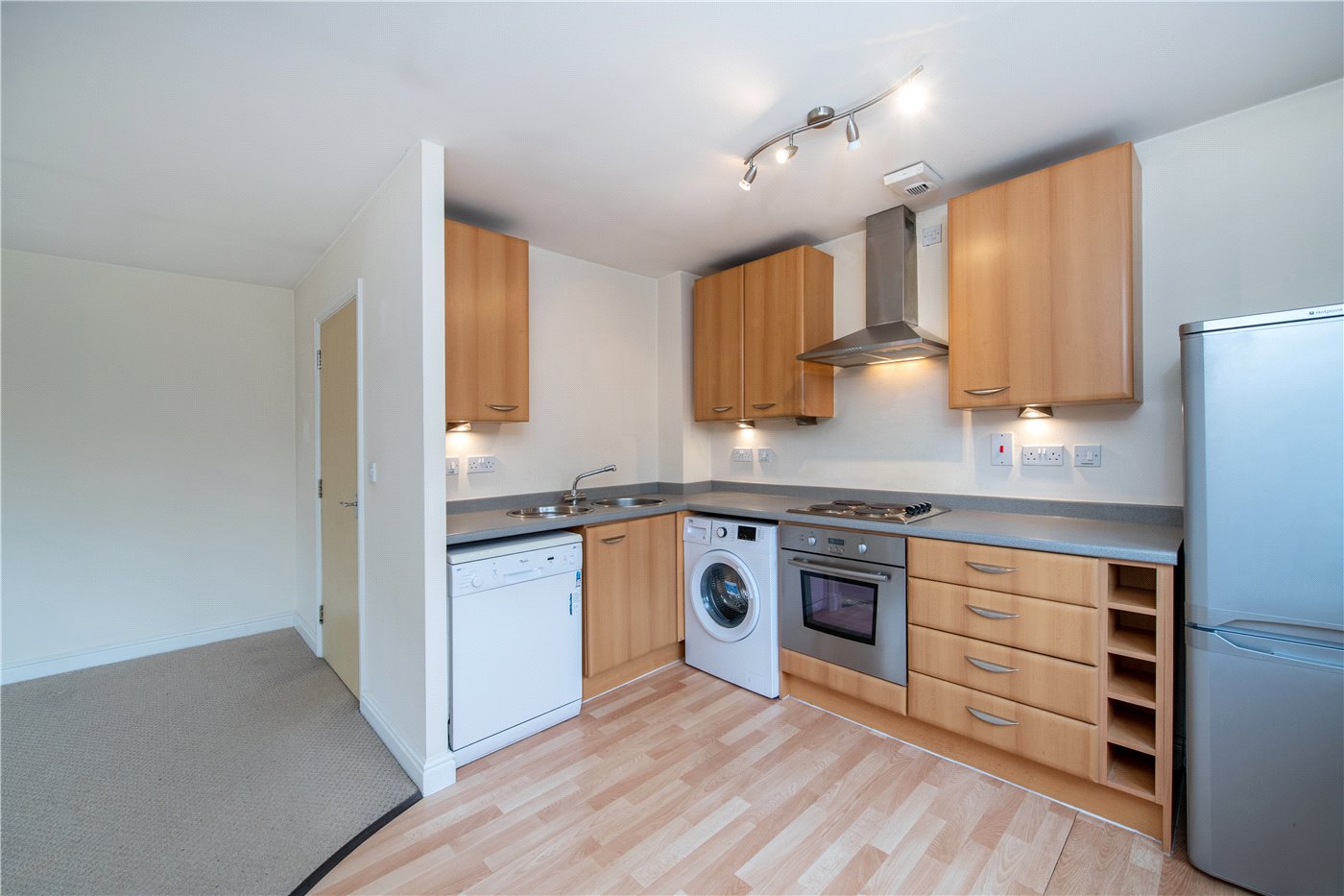 Rubys Walk, Fernwood, Newark, NG24